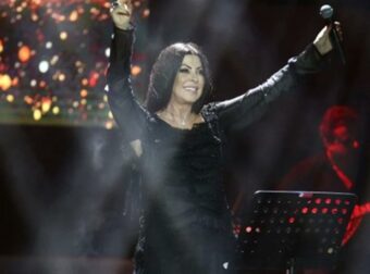 Άντζελα Δημητρίου: Η πικρή ιστορία με τον γιο της, που είχε δώσει για υιοθεσία, και έγινε το μεγάλο σουξέ «Ποια θυσία»