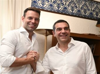 Κασσελάκης για αφίσα Τσίπρα στην Κουμουνδούρου: «Δε ζήτησα να κατέβει, θα βάλω περισσότερες»