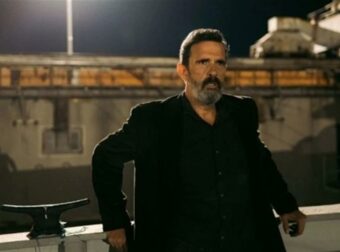 Λεωνίδας Κακούρης: Αποχωρεί από το “Ναυάγο” του MEGA μετά το χαμό με την παράσταση “Βασιλιάς Λήρ”;
