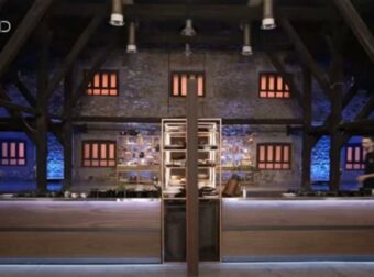 MasterChef 8: Χαμός με τις μονομαχίες – Το ένα ζευγάρι “κόπηκε” και το άλλο πέρασε