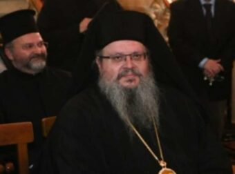 Μητροπολίτης Λαρίσης: Η βάφτιση παιδιών ομοφύλων θίγει την ιερότητα την μυστηρίου