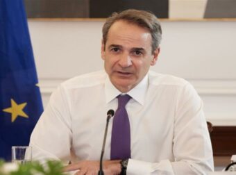 Μητσοτάκης για ομόφυλα ζευγάρια: Ναι στην ισότητα των γάμων – Όχι στην παρένθετη μητέρα (video)