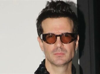 Νίνο: «Θα παντρευτώ μια μπανιέρα και θα υιοθετήσω ένα…» – Η ανάρτηση που προκάλεσε αντιδράσεις