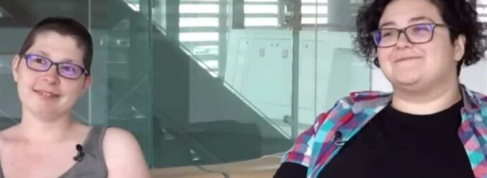 Συγκινεί η ιστορία της Νικολέττας και την Κατερίνας: Το ομόφυλο ζευγάρι που έκανε αναφορά ο Κυριάκος Μητσοτάκης και ο καρκίνος που τους «χτύπησε» την πόρτα (video)
