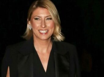 Σία Κοσιώνη: «Το γνωστό, παραδοσιακό ζούληγμα της Ελληνίδας μάνας» –  Η τρυφερή ανάρτηση με τον γιο της