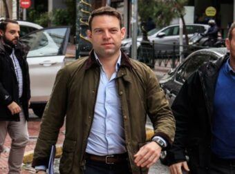 Φοράει τα «χακί» ο Στέφανος Κασσελάκης: 20ήμερη θητεία στον Στρατό Ξηράς – Παρουσιάζεται στις 15 Μαρτίου (video)