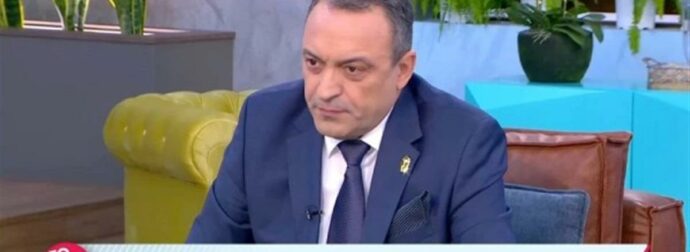 Ένταση ανάμεσα στον Βασίλη Στίγκα και στον Γιώργο Λιάγκα: «Τι πάει να πει φυσιολογικό μωρέ;»