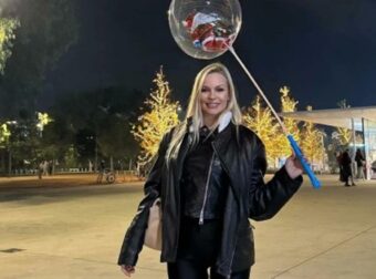 Βίκυ Κάβουρα: Δείτε τη να κάνει γuμναστική στον 5ο μήνα της εγκυμοσύνης της