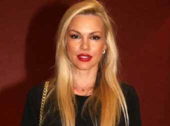 Βίκυ Κάβουρα: Επιβεβαίωσε το φύλο του μωρού με μία φωτογραφία