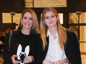 Αμαλία Κωστοπούλου: Αυτός είναι ο σύντροφος της κόρης της Τζένης Μπαλατσινού – Βίντεο από το σπίτι της στην Αμερική