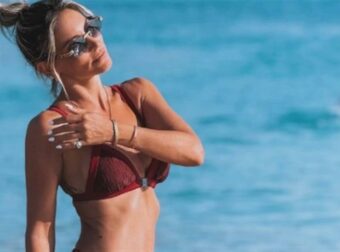 Η Αθηνά Οικονομάκου έπαθε λαρυγγίτιδα – «Βαθιά, ερωτiκιά και…»