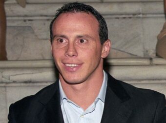 Κώστας Κεντέρης: Σπάνια εμφάνιση για τον Χρυσό Ολυμπιονίκη – Πώς απάντησε για την κατάντια του πλοίου που πήρε το όνομά του