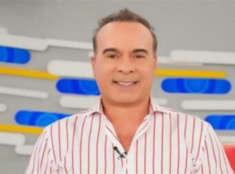 Σε πελάγη ευτυχίας ο Φώτης Σεργουλόπουλος – Παντρεύτηκε τον σύντροφό του μετά από χρόνια σχέσης (video)