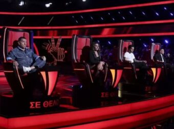 The Voice: Έκανε πρεμιέρα το αγαπημένο talent show και το Χ είναι ήδη εντυπωσιασμένο – «Ξετρελαμένοι» όλοι με Καπουτζίδη και Παπαρίζου
