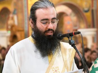 Μαθητής που επέζησε από το τροχαίο δυστύχημα των Τεμπών έγινε αρχιμανδρίτης