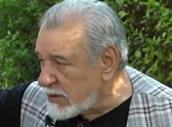 Τάσος Χαλκιάς – «Με έκαναν επίτιμο μέλος της Πανελλήνιας Ομοσπονδίας των υδραυλικών»