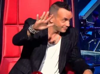 The Voice – Η κίνηση του Μουζουράκη που προκάλεσε αντιδράσεις: «Υπάρχει κίνδυνος να φανεί στημένο…»