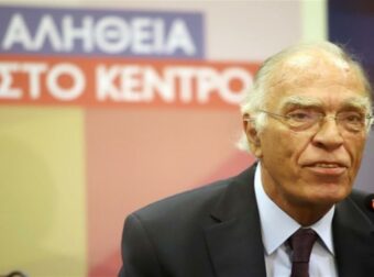 Βασίλης Λεβέντης: «Διαψεύδω πως κινδύνευσα να πεθάνω, ζω»