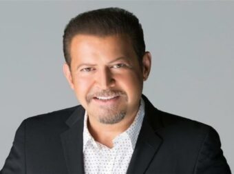 Χάρης Κωστόπουλος: Το συγκινητικό μήνυμα του γιου του έναν χρόνο μετά την απώλεια του πατέρα του τραγουδιστή