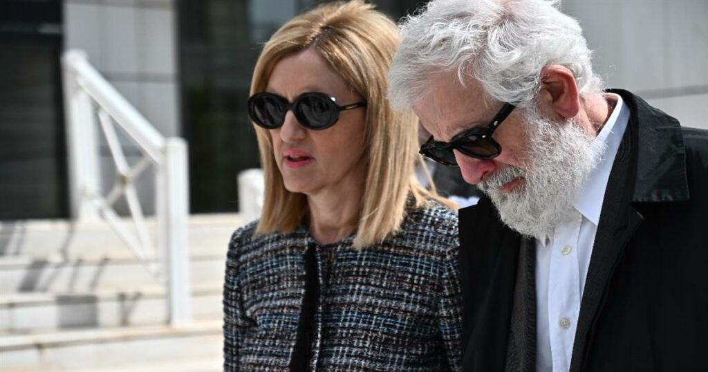 Φασαρία στη δίκη Φιλιππίδη: Η δικηγόρος του ξέσπασε σε χειροκροτήματα – «Είμαστε στα όρια μας!».