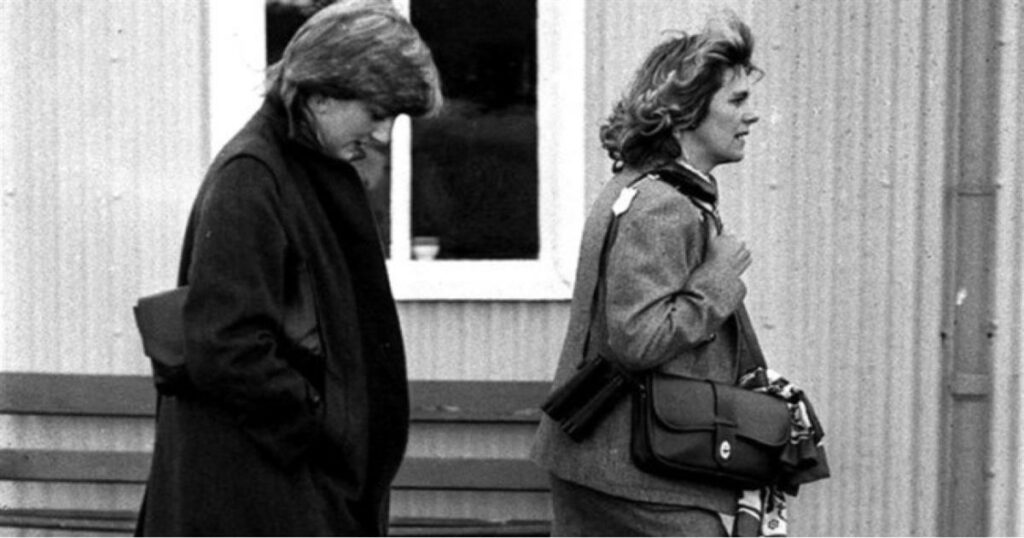 Μυστικά του Παλατιού: Η Στιγμή που η Πριγκίπισσα Νταϊάνα Ανακάλυψε την Προδοσία του Πρίγκιπα Καρόλου