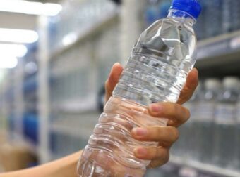 Ανακάλυψε γιατί δεν θα ξαναγοράσεις ποτέ πλαστικό μπουκαλάκι νερού στη ζωή σου!