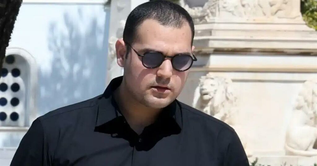 “Η Συγκινητική Ανάρτηση του Χρήστου Κούγια για τον Πατέρα του Αλέξη: Μια Γιορτή του Πατέρα σε 5 Λέξεις που Αγγίζουν”