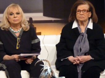 Κατερίνα Γιουλάκη – Η συγκινητική τελευταία εμφάνιση της ηθοποιού: «Δε θέλω να με θυμάστε όπως είμαι τώρα, στην τρίτη ηλικία μου».
