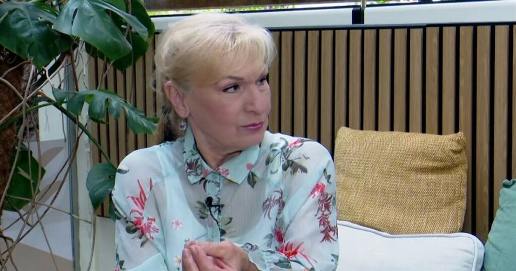 Σόφη Ζαννίνου: «Για ποιο λόγο να δεσμευτώ με έναν χριστιανό που με τραβάει στα μοναστήρια;»