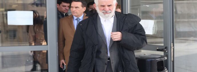 Πέτρος Φιλιππίδης: Συγκλονιστική συναισθηματική στιγμή στη δικαστική αίθουσα, καθώς μιλά για την οικογένειά του.
