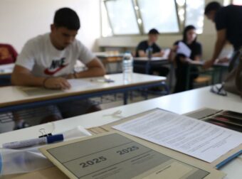 Πανελλαδικές 2025: Οι μισοί μαθητές κάτω από τη βάση σε Μαθηματικά, Φυσική, Ιστορία και Αρχαία!