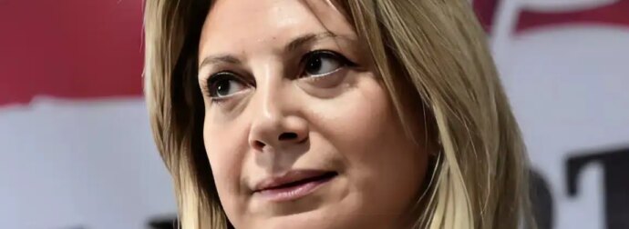 Η Καρυστιανού Ξεσήκωσε Θύελλα Λέξεων – Τολμηρές Δηλώσεις που Κανείς Άλλος δεν Τολμά να Κάνει!