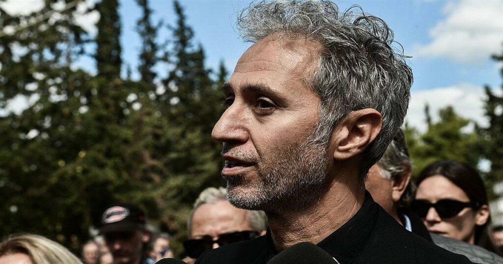 Εκπληκτική εξέλιξη για τον Δημήτρη Κόκοτα: Επιστροφή στο σπίτι μετά από 16 μήνες στη ΜΕΘ.