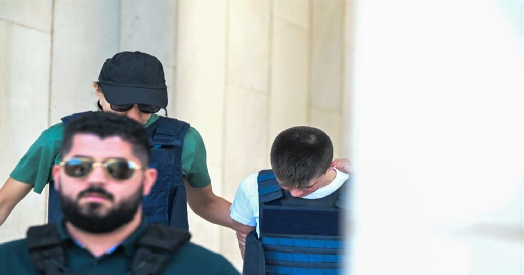 Συγκλονιστική ομολογία: Η Ειρήνη Μουρτζούκου παραδέχεται τις δολοφονίες βρεφών, συμπεριλαμβανομένης της αδελφής της.