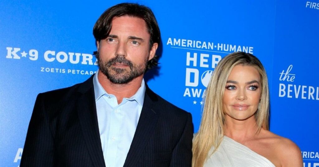Απίστευτη Είδηση στη Showbiz: Το Πιο Λατρεμένο Ζευγάρι Χωρίζει Μετά από 7 Χρόνια Γάμου!