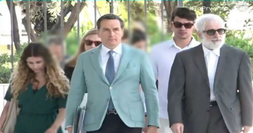 Ο εισαγγελέας στη δίκη Φιλιππίδη: «Γιατί να ακολουθήσουμε τις επιταγές των ΜΜΕ; Δήλωση αθώωσης για τον ηθοποιό».