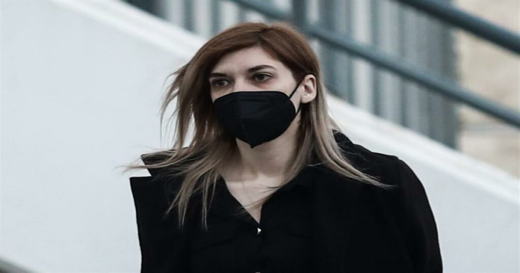 Η Ρούλα Πισπιρίγκου: Η Καθημερινότητα Της Γεμάτη Άγχος και Ατελείωτες Κλήσεις