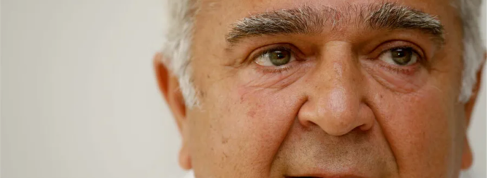 EKTAKTO: Ο Πασχάλης Τερζής μεταφέρεται επειγόντως στο νοσοκομείο – Όλες οι τελευταίες εξελίξεις.