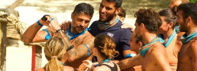 Συνταρακτικό συμβάν στο Survivor: Οι συμπαίκτες σώζουν τον Μιχάλη Σηφάκη από πνιγμό (video)