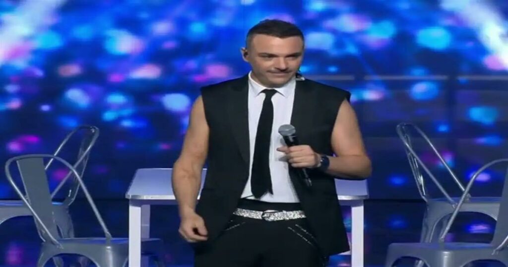 Κώστας Δόξας: Αποχώρηση από το J2US μετά την καταδίκη για ενδοοικογενειακή βία – Δείτε την επίσημη ανακοίνωση του OPEN.