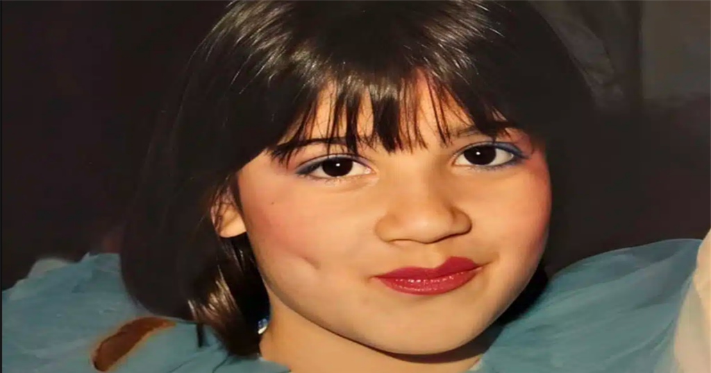 Εμβληματική Ελληνίδα: Από μικρή μελαχρινή με αφέλειες σε μια από τις πιο εντυπωσιακές και επιτυχημένες γυναίκες της Ελλάδας!