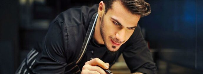 Αέρας vs Αντιστάσεις: Ο Άκης αποκαλύπτει τα μυστικά της κουζίνας – Ποια πιάτα πετυχαίνουν καλύτερα στο καθένα;