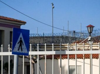 Συναρπαστική Εξέλιξη: Ο Αρχιφύλακας Συνελήφθη για Σχεδιασμένο Έγκλημα μέσα στις Φυλακές Δομοκού!