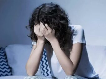 Έχετε αναρωτηθεί γιατί συχνά ξυπνάτε στις 3 ή 4 το πρωί; Ανακαλύψτε τι σημαίνει!