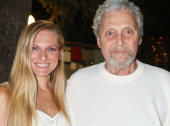 Η Σάρα Εσκενάζη συγκινεί: «Η αγάπη σας μας έδωσε δύναμη στον χαμό του πατέρα μας»