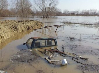 Έβρος: Η κλιματική κρίση σε δράση – Πώς το Πύθιο «βυθίζεται» στις λάσπες εξαιτίας της κρατικής αδράνειας.
