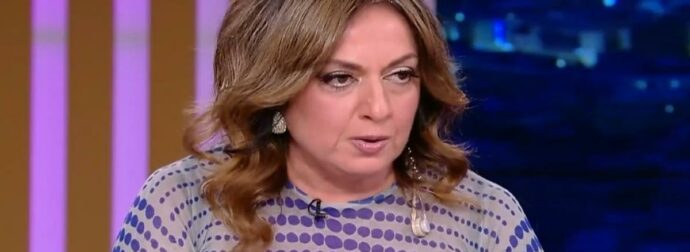 Μουτίδου προς Τσιμτσιλή: «Ντροπή να μην παίρνεις θέση όταν προσβάλλουν μια γυναίκα δίπλα σου»