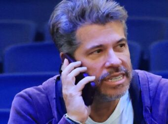 Παράπονα Χάρη Βαρθακούρη για τον Ήχο του Β’ Ημιτελικού στην Eurovision 2026 για το «Sign For Greece»!