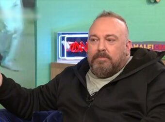 Γιώργος Αλκαίος: Η Αποκάλυψη για τη Ζωή στη Μήλο – «Έλεγαν πως Τρελάθηκα»