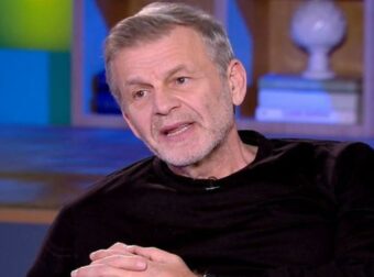Απόστολος Γκλέτσος: «Ίσως να έχω χρειαστεί να σταματήσω ερωτική σκηνή λόγω απρόσμενης αντίδρασης».